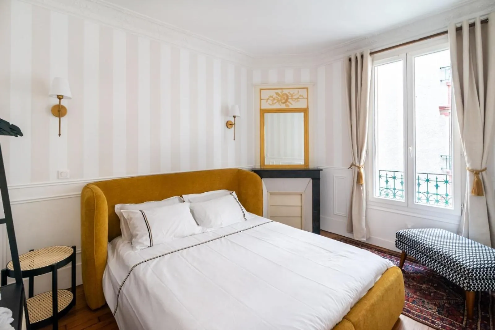 Appartement Charming Parisian Flat Near Eiffel Tower