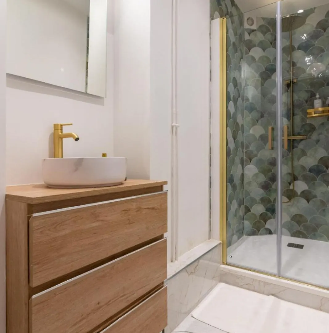 Appartement Charming Parisian Flat Near Eiffel Tower France